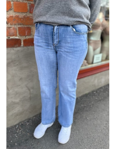 MiAmori Milano Straight Jeans - i två benlängder!