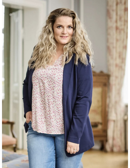 Zoey 232-3735 Adeline Blazer