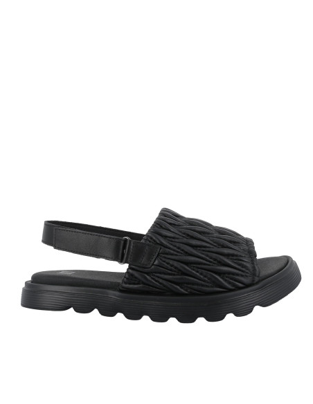 Zoey 233-9296 Tracy sandaler