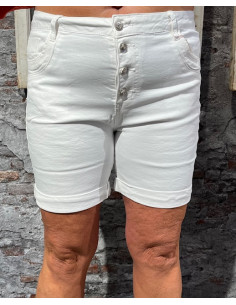 Caramelle S2321-A Shorts - i två färger 2