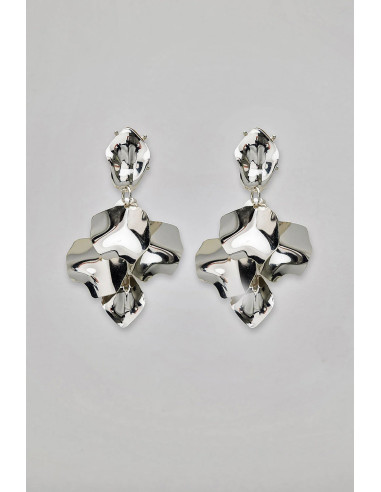 Bow19 Leaf Earrings