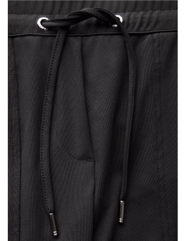 Cecil 378555 Tracey travel