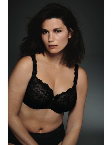 Anita K Bobette 5289 F-J-kupa