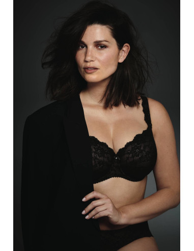 Anita K Bobette 5289 F-J-kupa