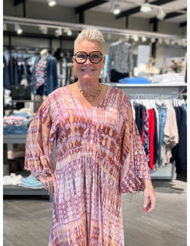 Coconut Milk 680 Happy dress batik - i två mönster