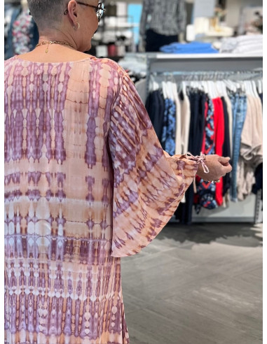 Coconut Milk 680 Happy dress batik - i två mönster
