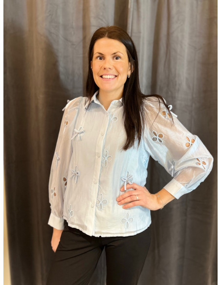 Lily W 60323 Blus - i två färger