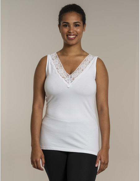 Sandgaard SG130 Oslo Top w.lace - i två färger