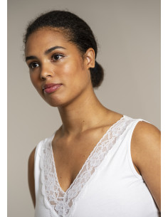 Sandgaard SG130 Oslo Top w.lace - i två färger 2