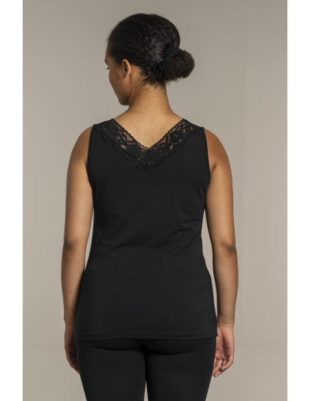 Sandgaard SG130 Oslo Top w.lace - i två färger