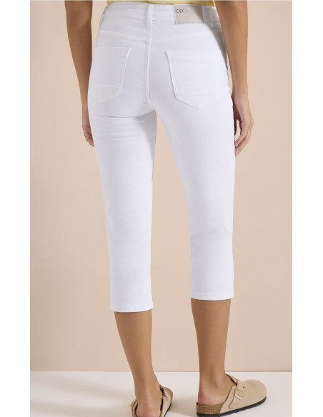 Cecil 380380 Toronto capri