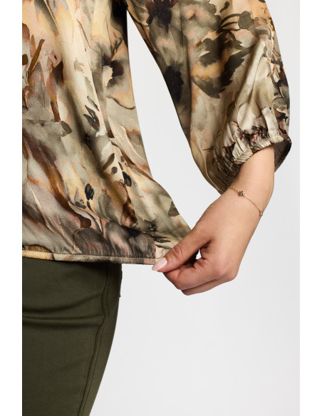 2 Biz Joan Blus