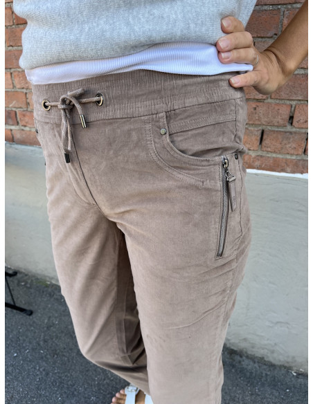 Cecil 380940 Tracey Corduroy 28"-längd - i två färger