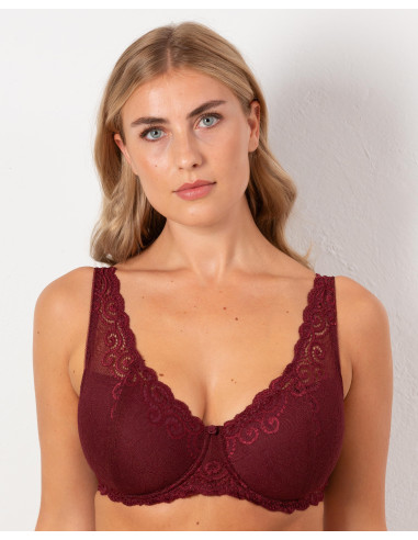 Trofé 16257 Irene