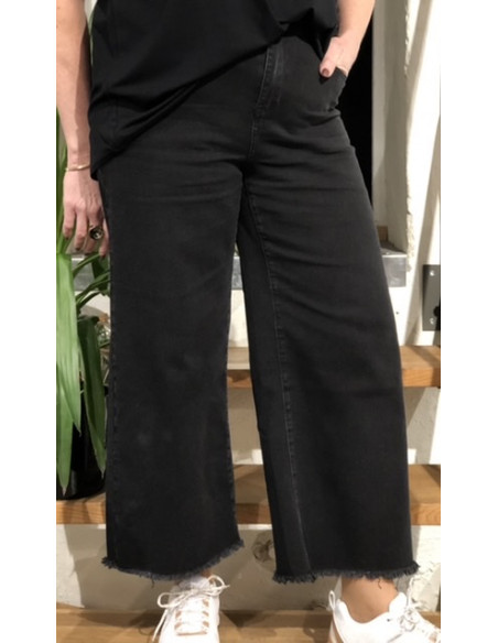 Zoey 203-0910 Fia wide jeans